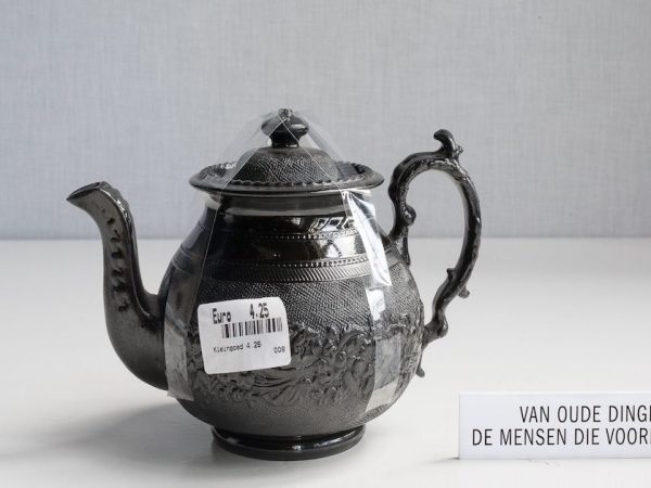 Van oude dingen de mensen die voorbijgaan