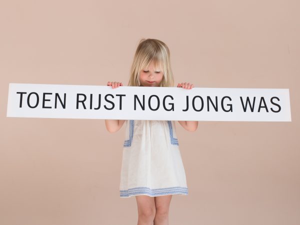 TOEN RIJST NOG JONG WAS